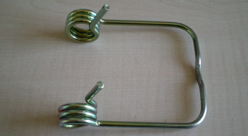 FT1002-1024x768